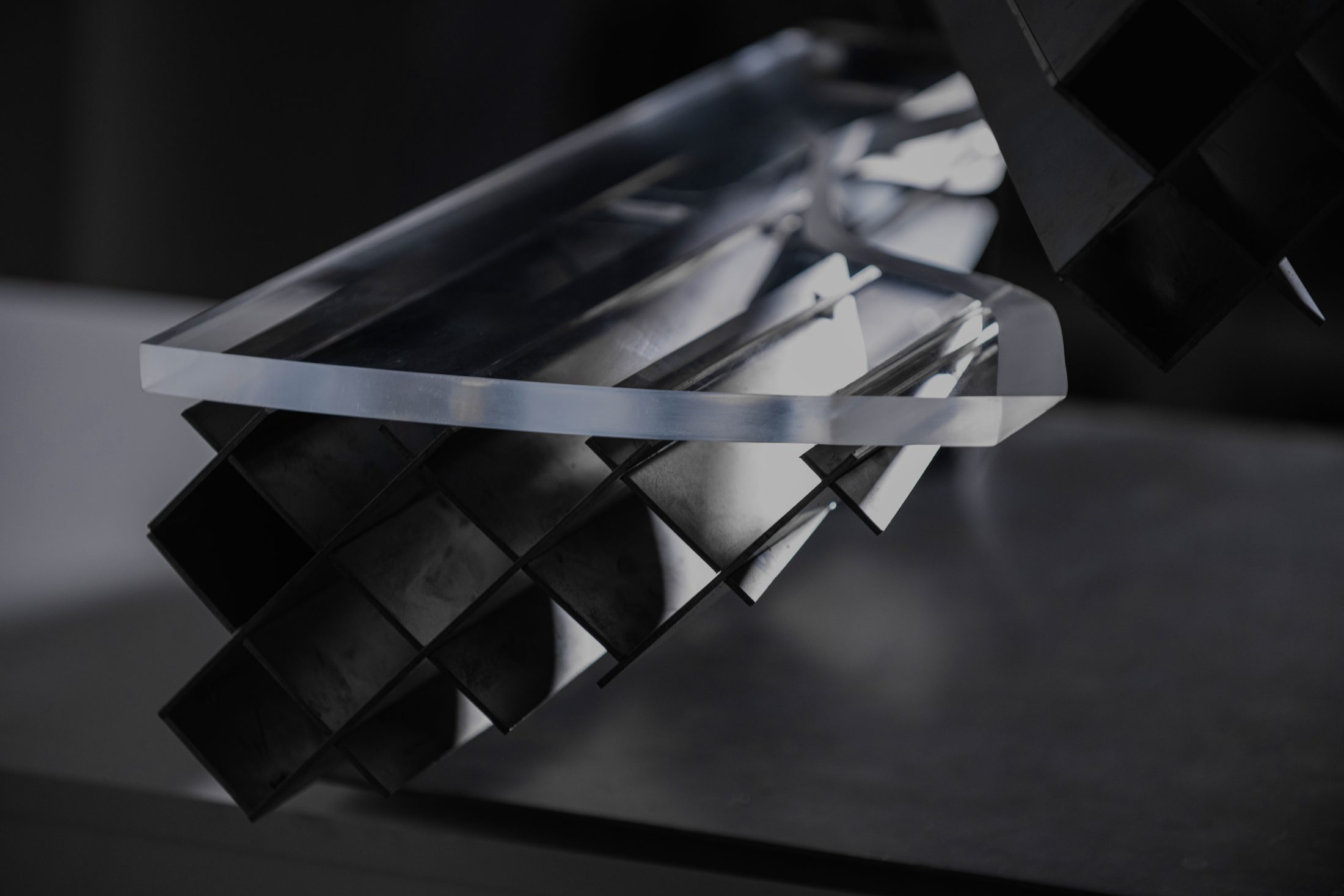 Section detail joint resolution at steel spine